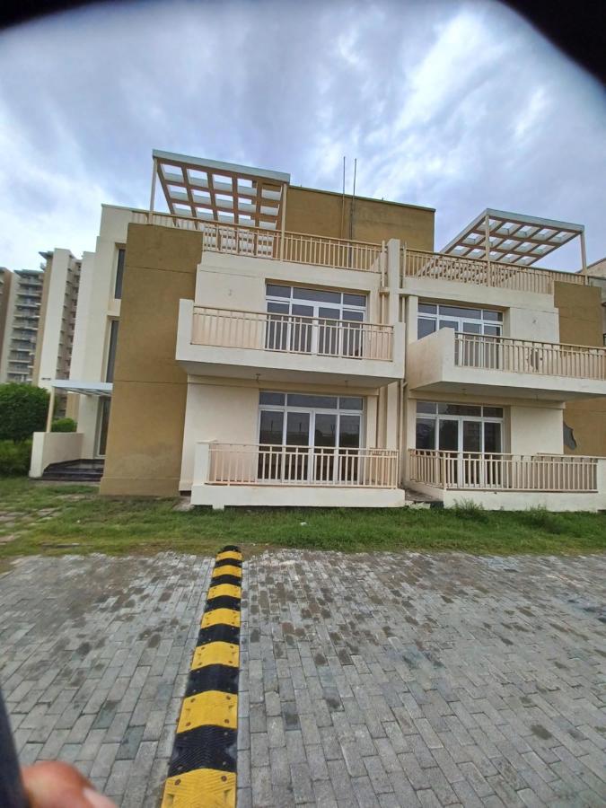 The Villa Gurgaon Ngoại thất bức ảnh