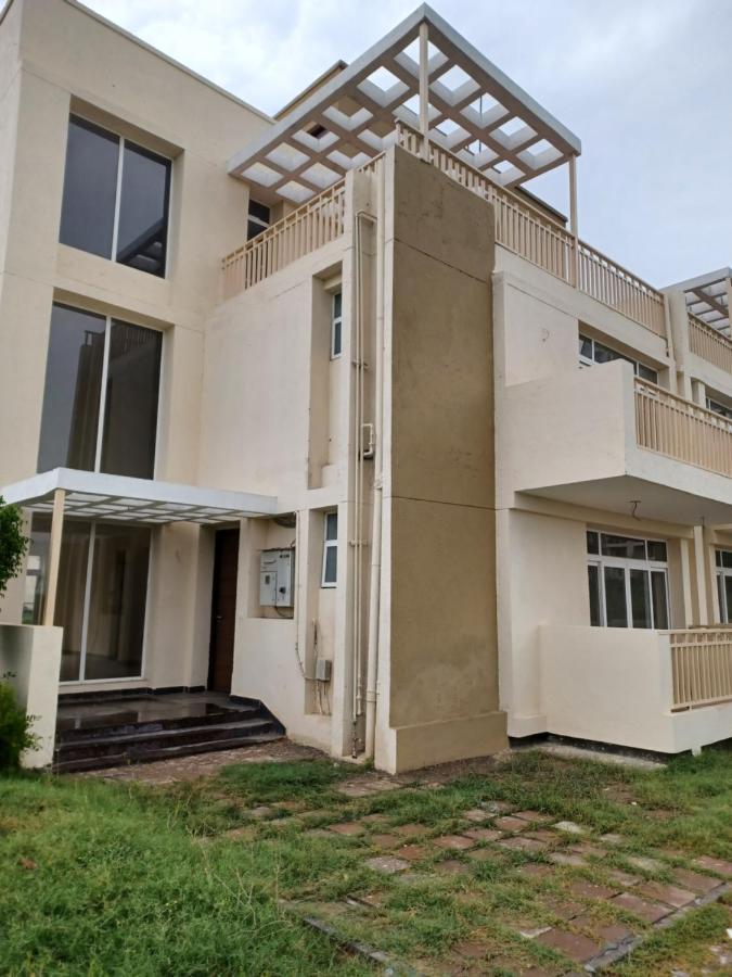 The Villa Gurgaon Ngoại thất bức ảnh